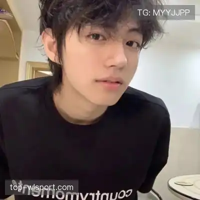 卓骅明